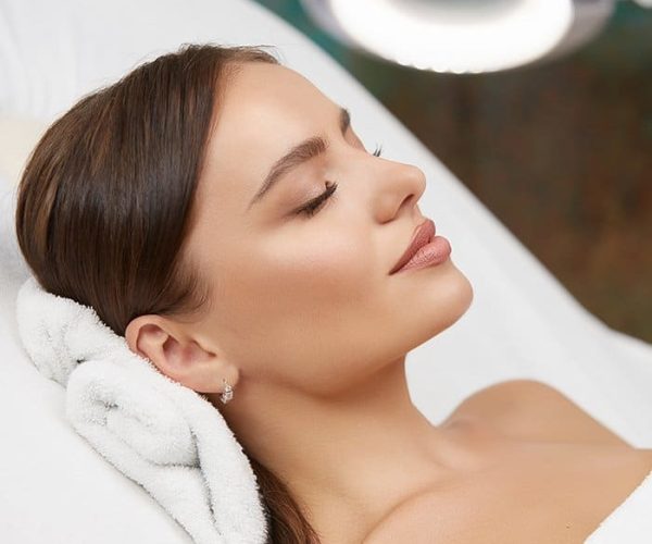 aaclinic-mesoterapia-facial-vitaminas